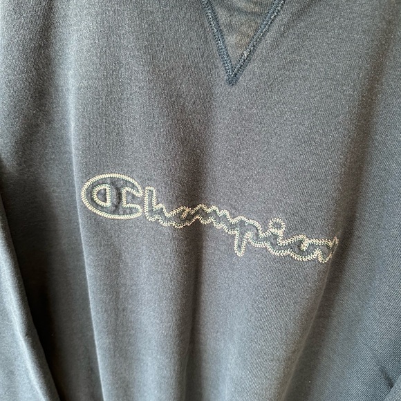 Vintage Champion Reverse Weave Blue Crewneck Women’s L Oversized USA Made - Picture 3 of 9